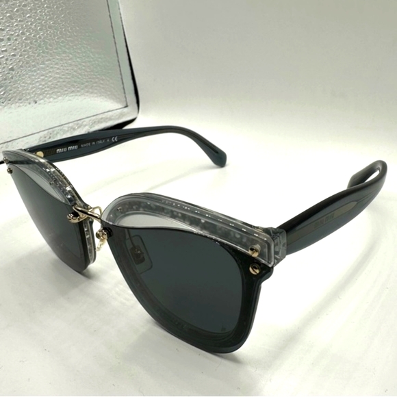 miu miu Sunglasses 100% Authentic, made in Italy 🇮🇹‼️ - Picture 4 of 14
